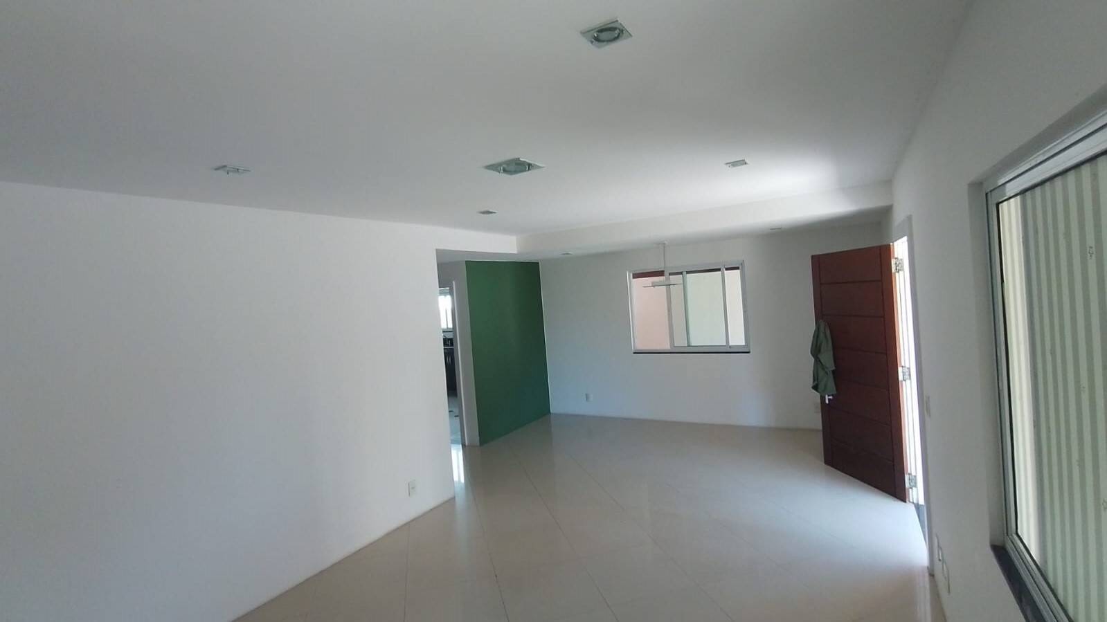 Casa à venda com 3 quartos, 174m² - Foto 7