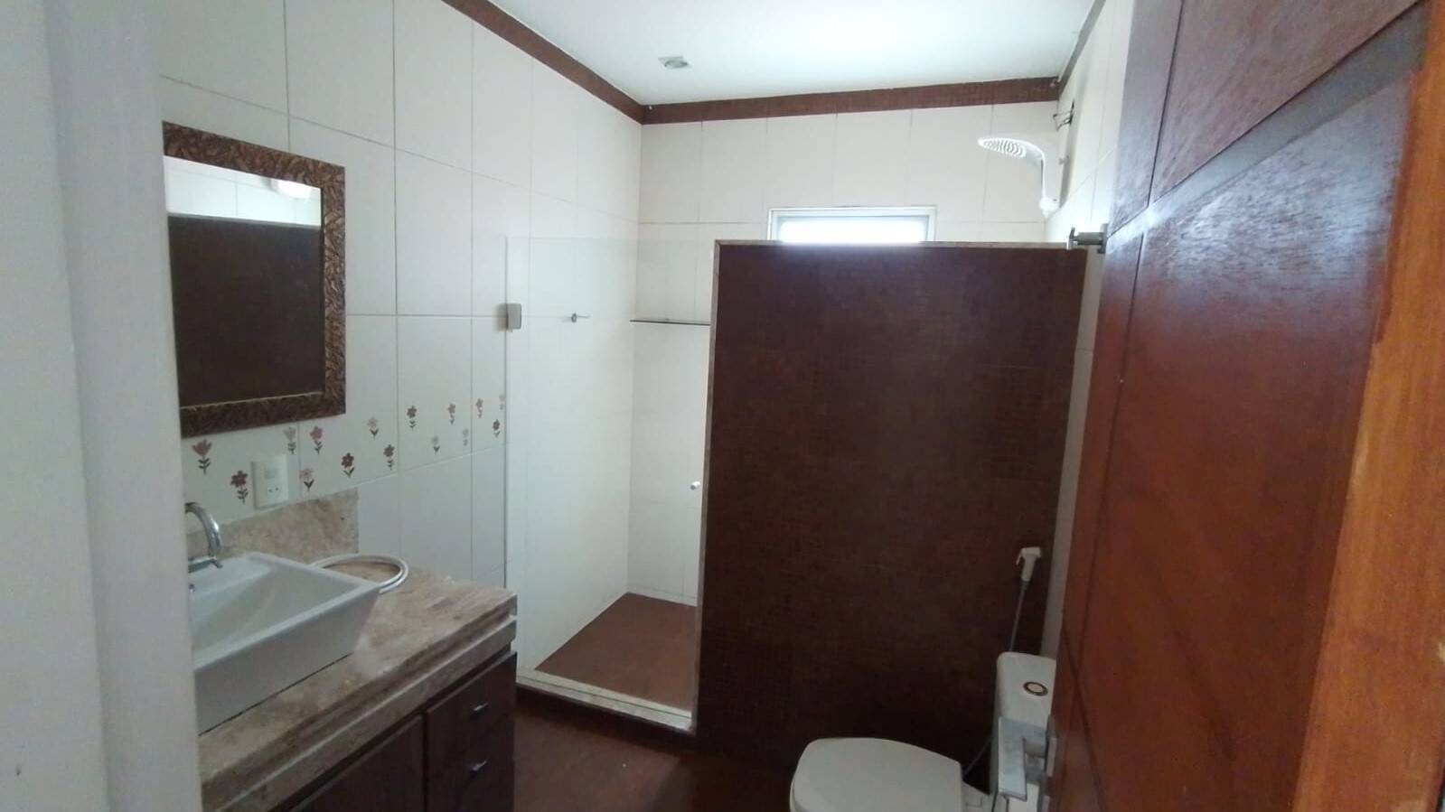 Casa à venda com 3 quartos, 174m² - Foto 9