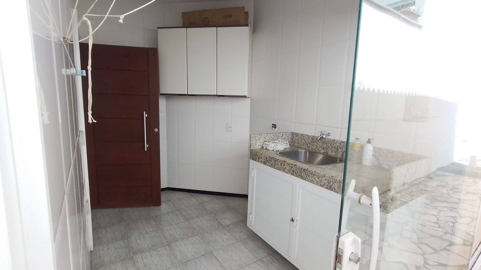 Casa à venda com 3 quartos, 174m² - Foto 33