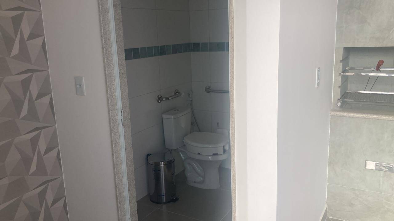 Apartamento à venda com 2 quartos, 25m² - Foto 16
