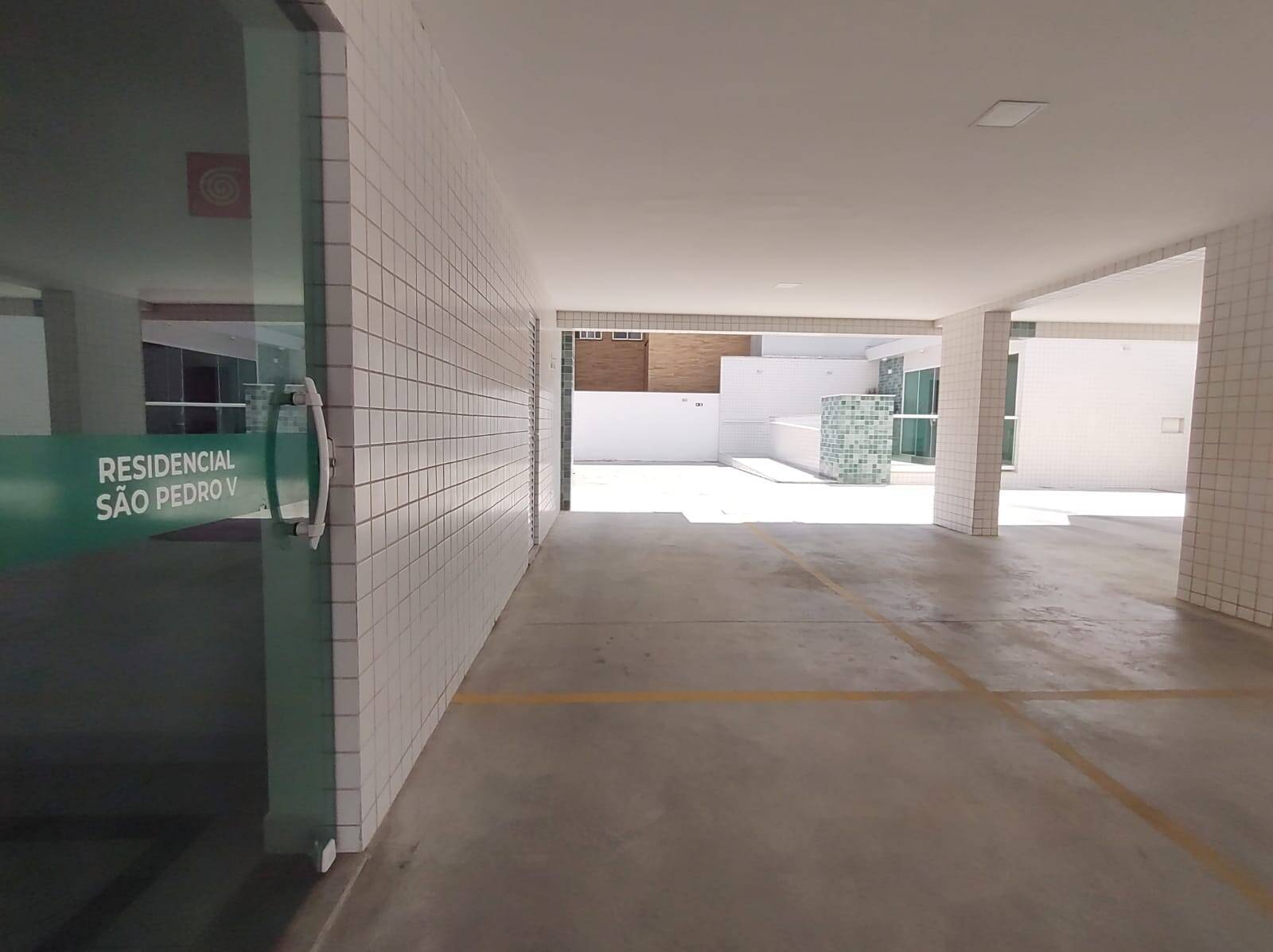 Apartamento à venda com 2 quartos, 25m² - Foto 21